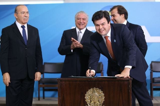 BRASÍLIA/DF, 25/07/2017. Fernando Coelho Filho, Ministro de Minas e Energia, participa do Lançamento do Programa de Revitalização da Indústria Mineral Brasileira. Palácio do Planalto. Foto: Saulo Cruz/MME