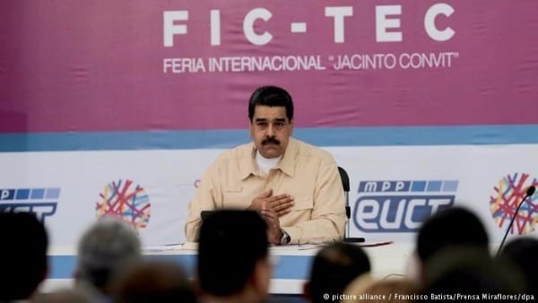 O presidente da Venezuela, Nicolas Maduro, durante o anúncio da criação do Petro